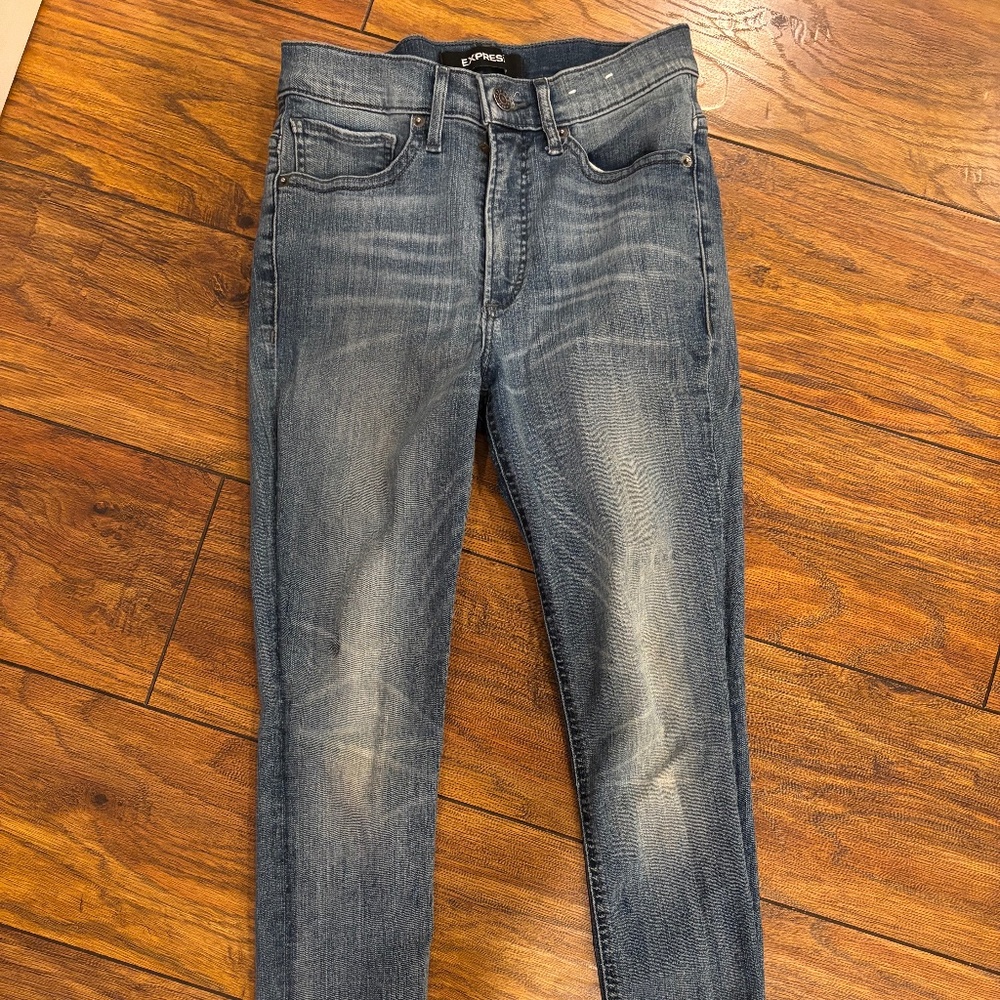 Express Jeans
